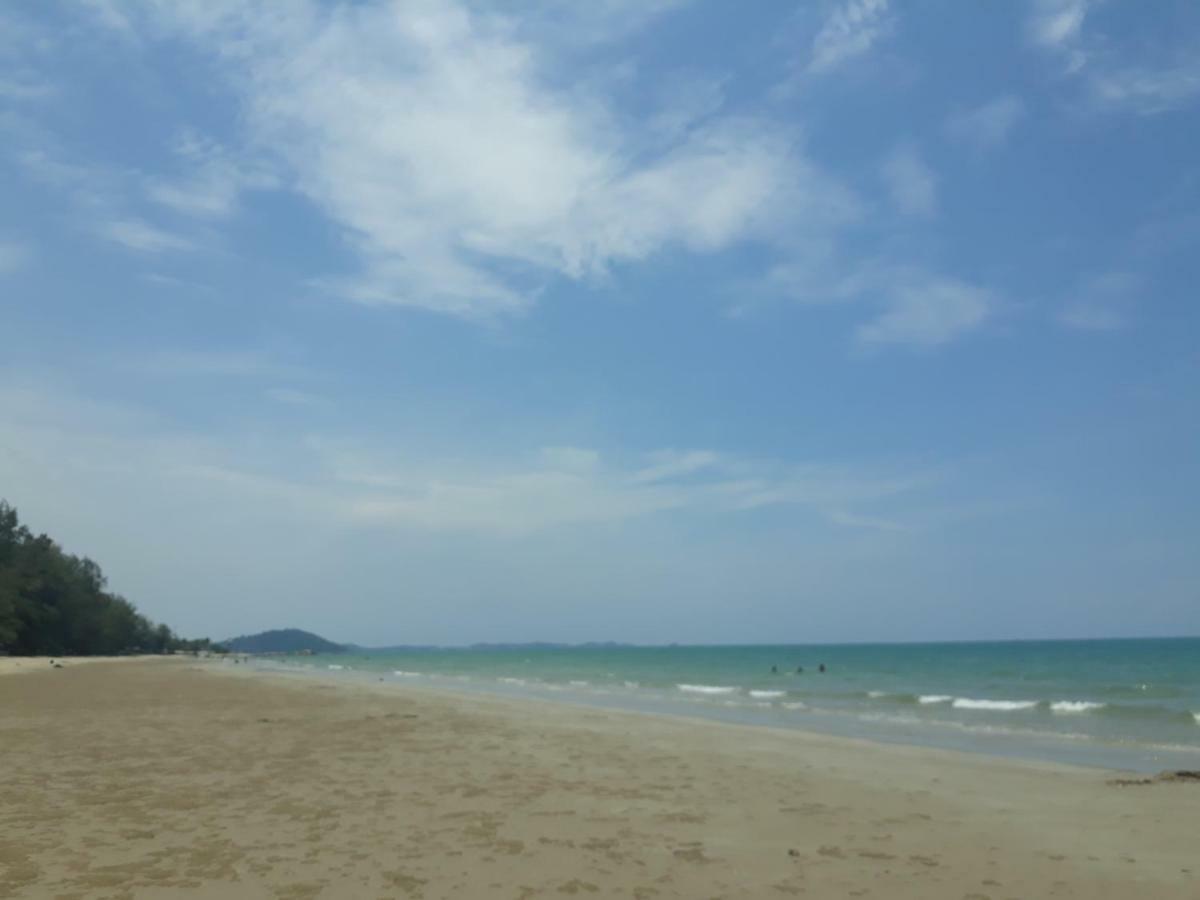 Mae Rampung Beach House คาราโอเกะและสระเด็ก Районг Екстериор снимка