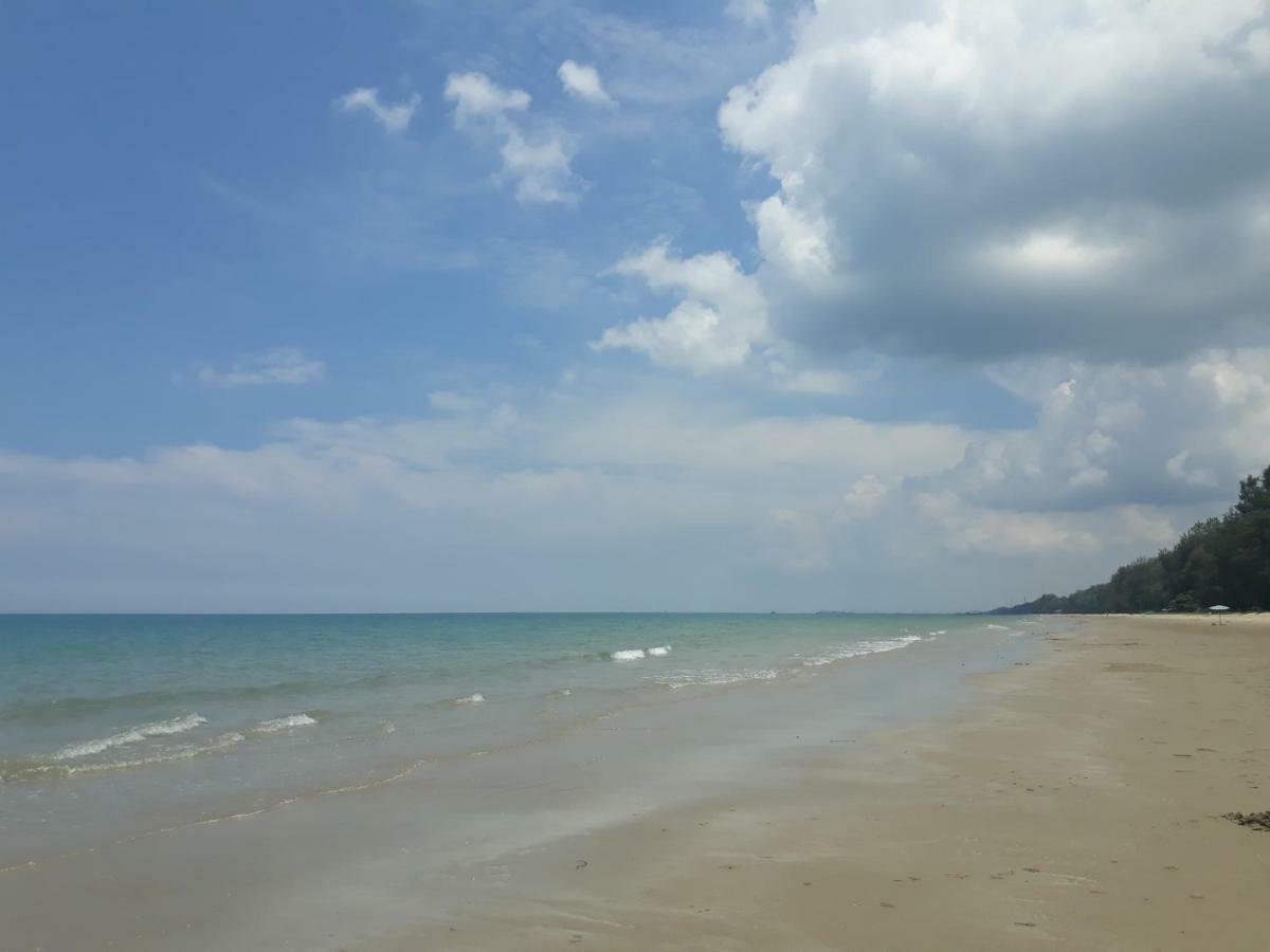 Mae Rampung Beach House คาราโอเกะและสระเด็ก Районг Екстериор снимка